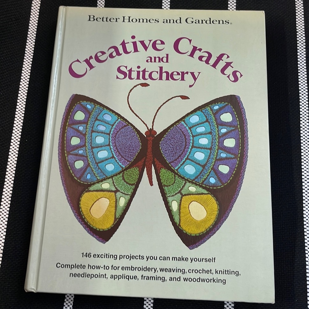 B H & G Creative Crafts & Stitchery Book